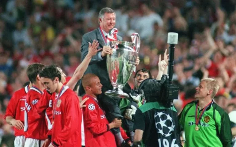 Sir Alex Ferguson Và Kỷ Nguyên Thành Công Cùng Quỷ Đỏ
