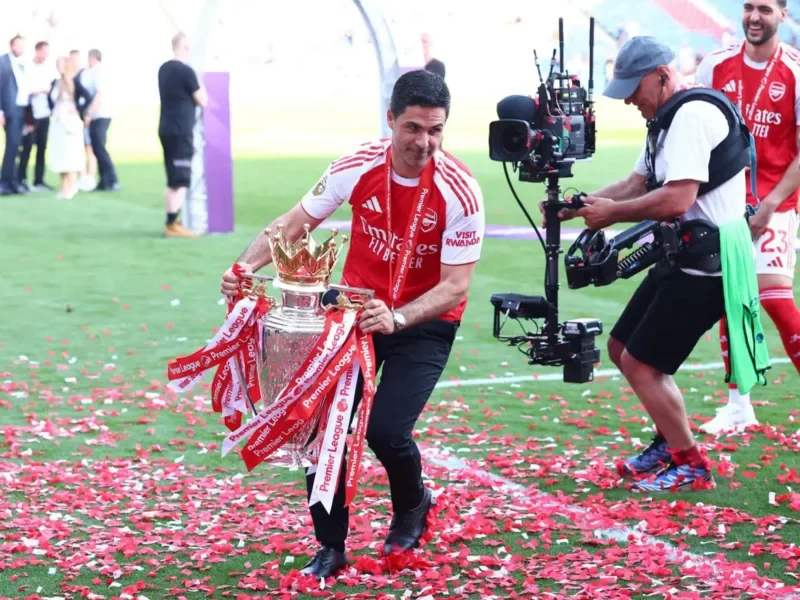 Mikel Arteta: Từ tiền vệ tài hoa đến kiến trúc sư Arsenal