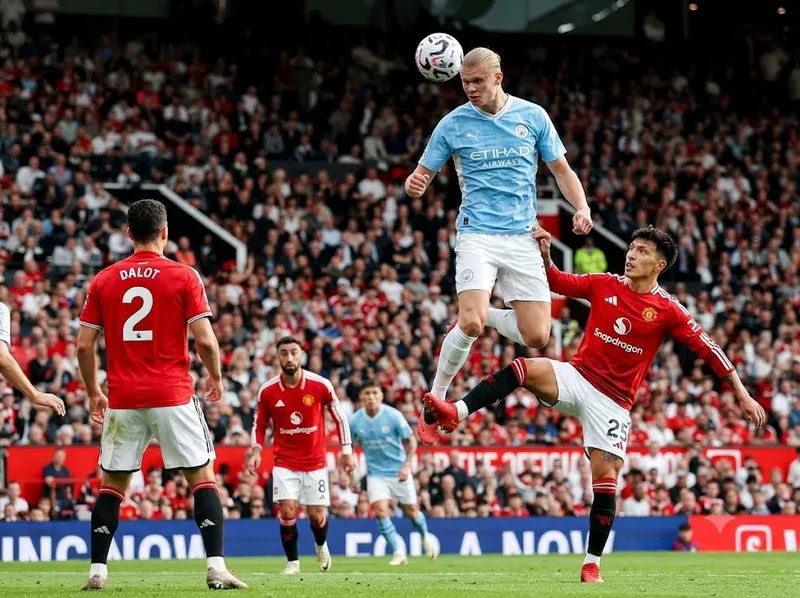 Những trận derby Manchester và cuộc đua với các đối thủ lớn tạo nên sức hút cho Manchester City.